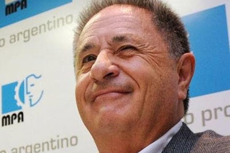 Duhalde le quemó el candidato al kirchnerismo.