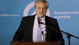 altText(Alberto F., un presidente que habla mucho, comunica poco y cierra con el cumpleaños de Maradona (¿?))}
