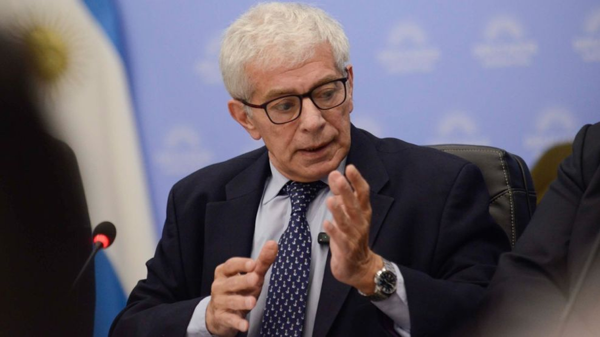 Cúneo Libarona opinó sobre la diversidad sexual y tuvo sus réplicas. Cúneo Libarona opinó sobre la diversidad sexual y tuvo sus réplicas.