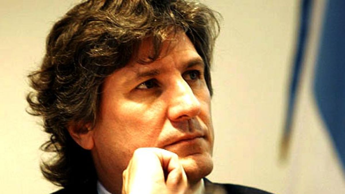 Ahora La Lupa Sobre Los Padres Y El Hermano De Boudou