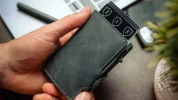La nueva forma de proteger tus tarjetas. La nueva forma de proteger tus tarjetas.