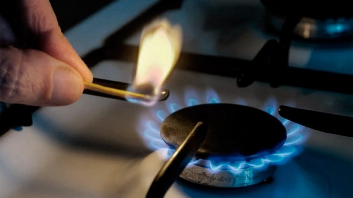 Crece la presión por el aumento del gas. Crece la presión por el aumento del gas. 