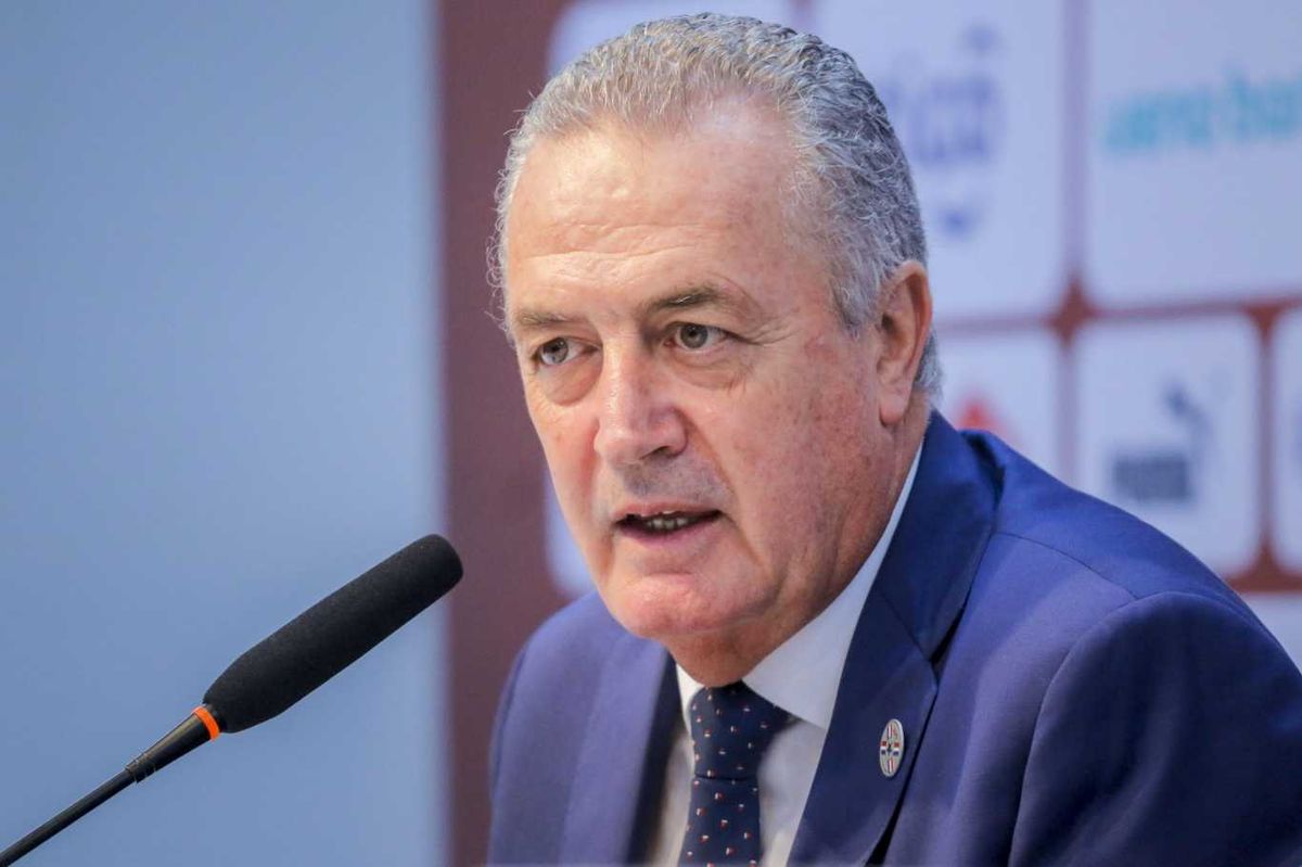 Gustavo Alfaro, DT de Paraguay