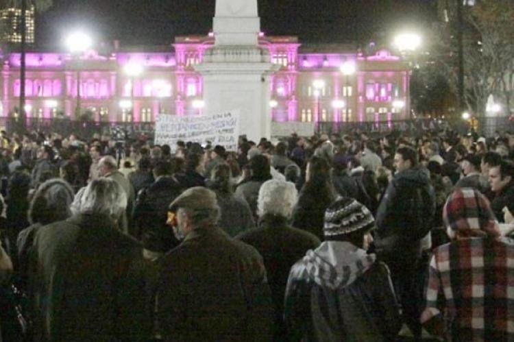 Cacerolazo.