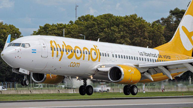 Flybondi comienza a operar destinos internacionales en nuevo aeropuerto