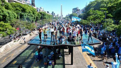 Locura total: SAME atendió 18 caídos desde árboles o techos
