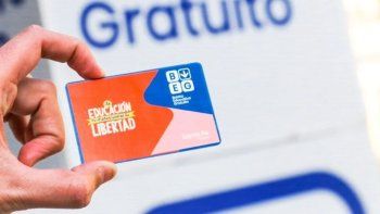 Cuyo beneficio alcanza a más de 300.000 estudiantes, docentes y asistentes escolares. Cuyo beneficio alcanza a más de 300.000 estudiantes, docentes y asistentes escolares.