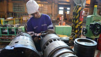 construccion e industria sin senales de que lo peor ya paso construccion e industria sin senales de que lo peor ya paso