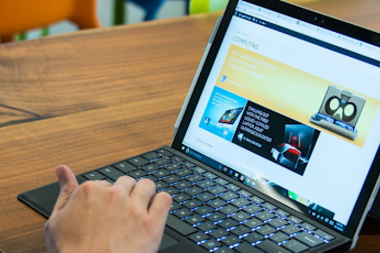 Los docentes podrán comprar laptops en 36 cuotas.