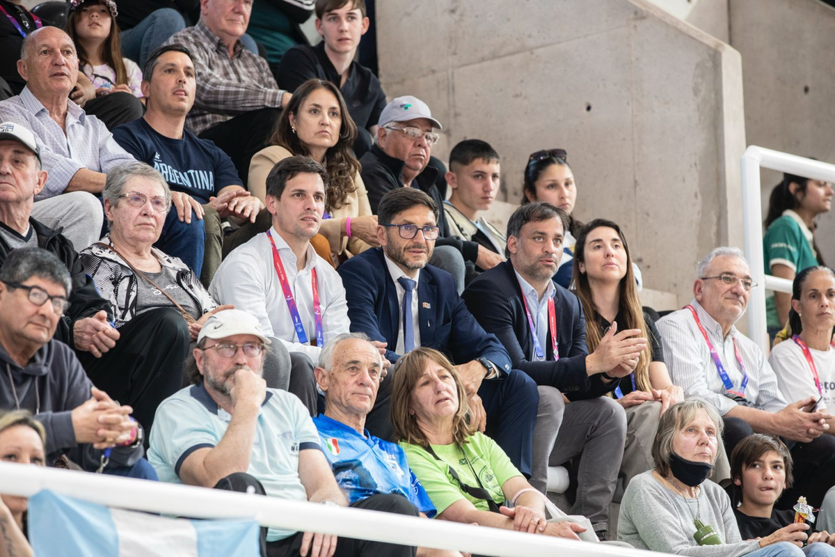 El gobernador de Santa Fe presenció las instancias semifinales de la competencia de boxeo. El gobernador de Santa Fe presenció las instancias semifinales de la competencia de boxeo.