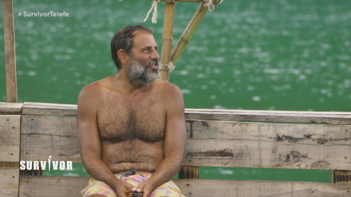 Mauro pasó a la historia de "Survivor: Expedición Robinson" como el participante en perder un desafío en el menor tiempo posible. Mauro pasó a la historia de "Survivor: Expedición Robinson" como el participante en perder un desafío en el menor tiempo posible.