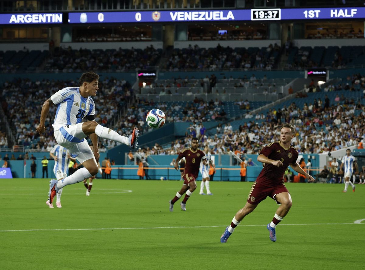 Argentina venció 1 a 0 a Venezuela en el primer amistoso Argentina venció 1 a 0 a Venezuela en el primer amistoso