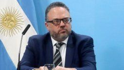 altText(El gobierno le anunció al FMI que descongelará tarifas)}