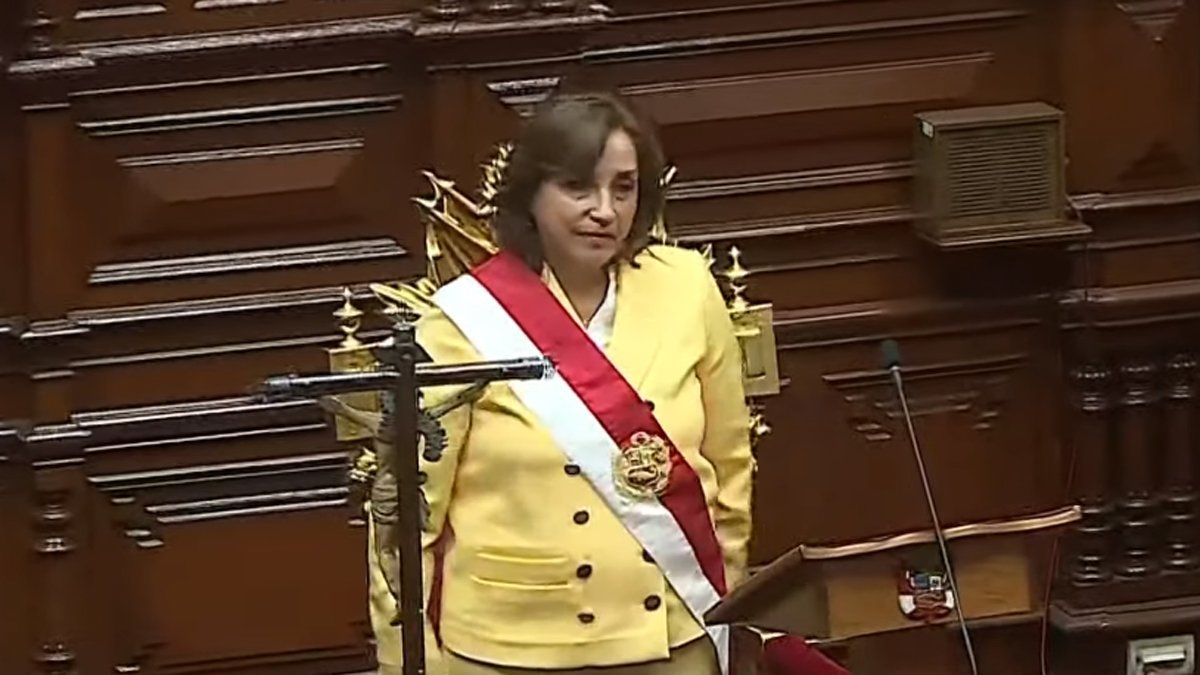 Dina Boluarte, flamante presidente de Perú tras la destitución de Pedro Castillo.&nbsp;