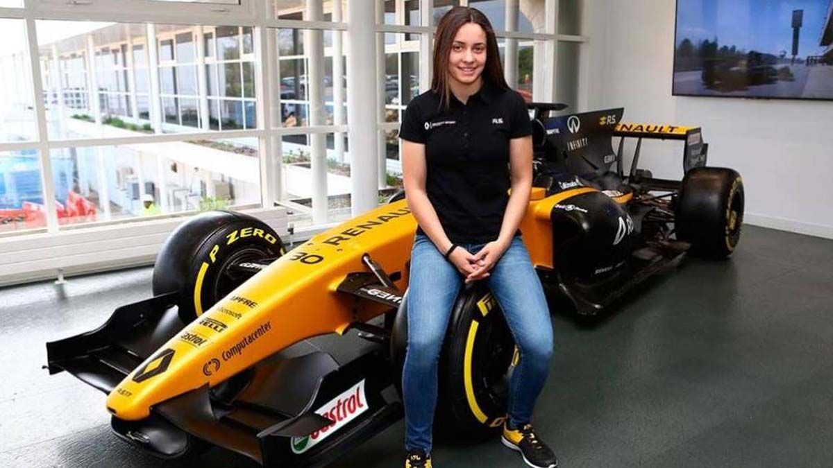 El CEO de la Fórmula 1, Stefano Domenicali, pronunció un comentario machista en que no espera que haya pilotos mujeres “en los próximos cinco años”.