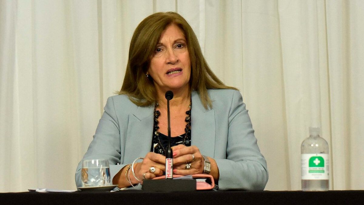 Rosario Romero, ministra de Gobierno saliente de Entre Ríos y alcalde municipal entrante de la capital provincial Paraná. Personaje a tener en cuenta si gana Sergio Massa. Rosario Romero, ministra de Gobierno saliente de Entre Ríos y alcalde municipal entrante de la capital provincial Paraná. Personaje a tener en cuenta si gana Sergio Massa.