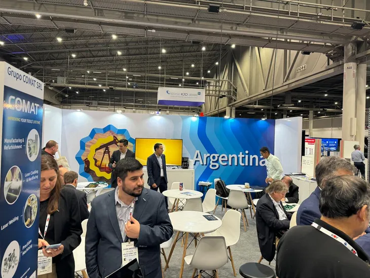 Algunos cuestionaron la escuálida representación argentina en la feria internacional. Algunos cuestionaron la escuálida representación argentina en la feria internacional.