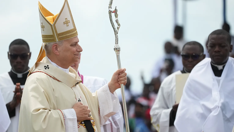 Papa León XIV: Salas Castañeda llegó para coordinar con la Conferencia Episcopal Argentina