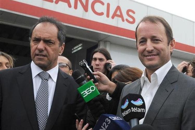 Scioli y el intendente y candidato del FpV Martín Insaurralde.