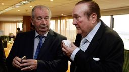 altText(FIFAgate, un vuelto de Horacio Cartes a Natalia Zuccolillo)}