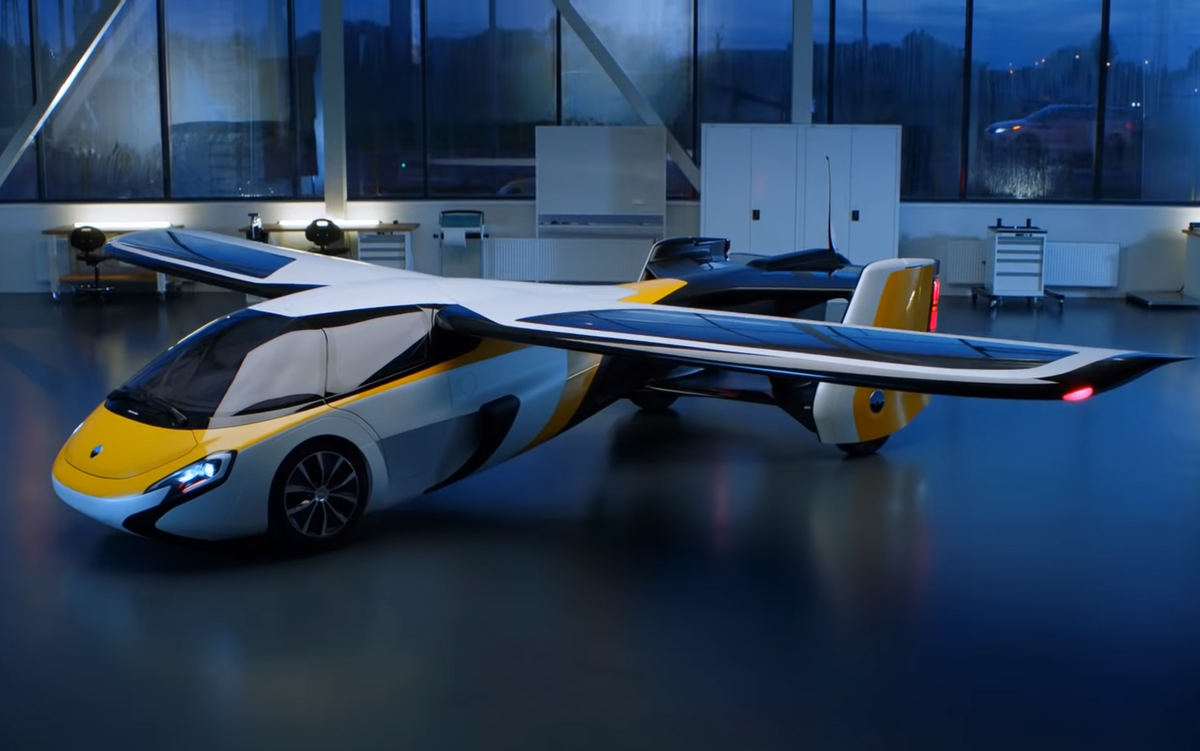 El prototipo eVTOL de Eve Air Mobility pone a Brasil a la cabeza de la aviación eléctrica mundial. La configuración de ocho rotores y propulsores eléctricos garantiza una movilidad urbana segura y sostenible, financiada mediante la salida a bolsa en Wall Street.