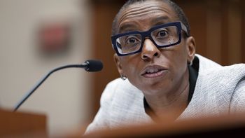 Claudine Gay: Sus colegas no quieren que renuncien y entonces le lanzan la acusación de plagio. Claudine Gay: Sus colegas no quieren que renuncien y entonces le lanzan la acusación de plagio.