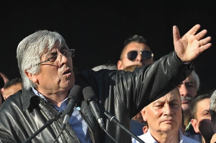 Hugo Moyano, critica a Cristina con su propio discurso antigolpista