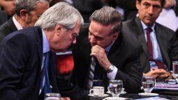 Cambiemos se complica entre barrabravas y pauta$ a Facebook y Google
