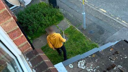 Horror en Londres: Un hombre detenido tras apuñalar a 5 personas con una espada