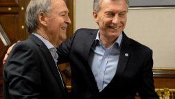 altText(En reunión con Macri, Schiaretti se aleja del binomio F-F y plantea 6 puntos para un acuerdo nacional)}