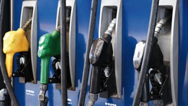 Combustibles: La venta cayó un 2,9% en agosto, mientras el gasoil común se evapora...