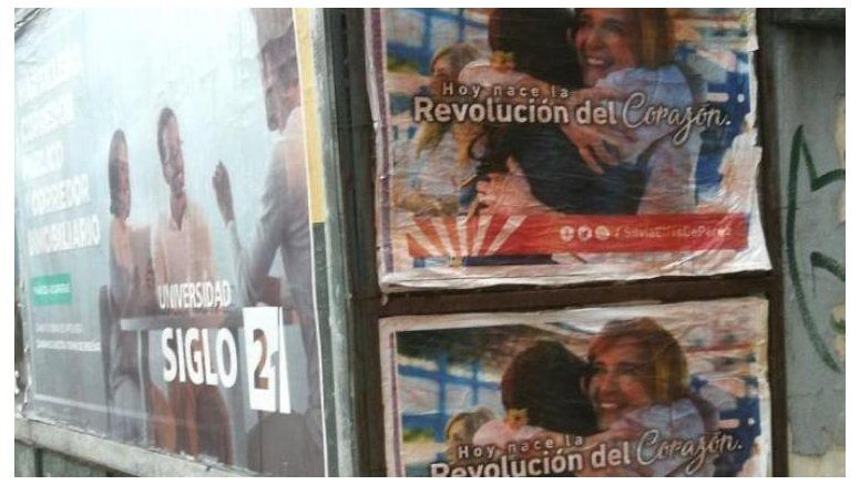 Los candidatos en Tucumán también despintaron a Macri de los afiches