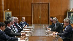 Año 2024; Luis Caputo recibe a directivos de CILFA. La vieron y no pudieron / No la vieron. Año 2024; Luis Caputo recibe a directivos de CILFA. La vieron y no pudieron / No la vieron.