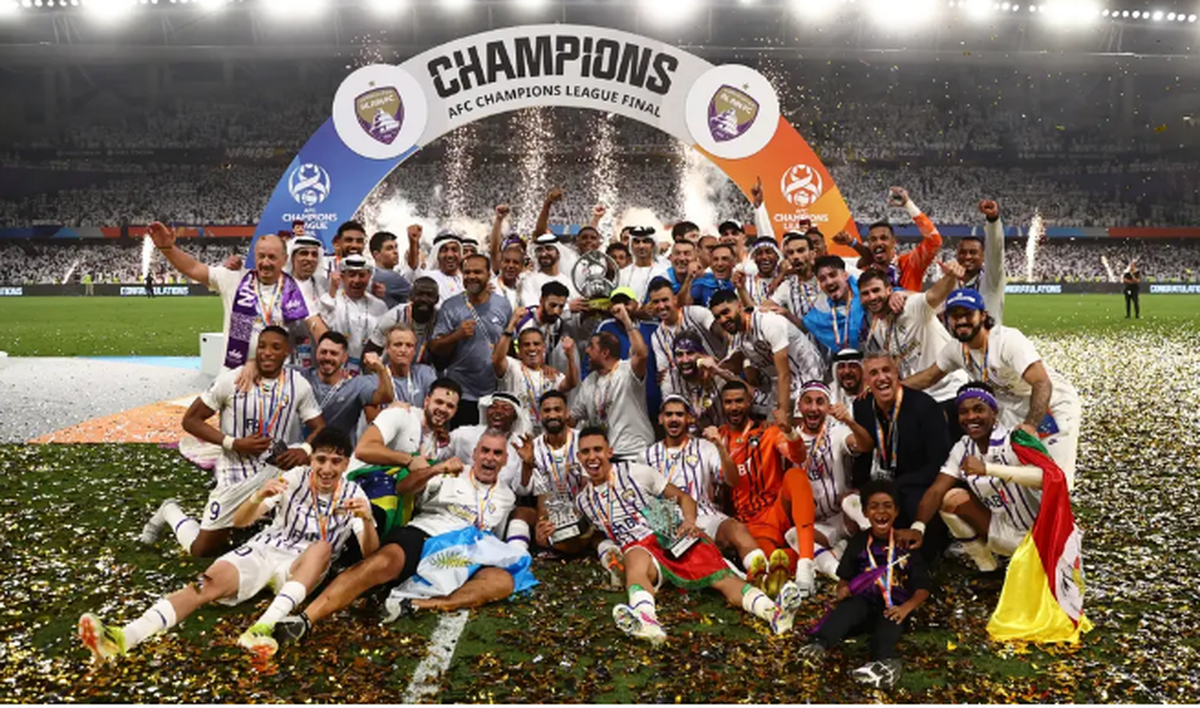 Al Ain, campeón de Asia, jugará frente a Auckland City. Al Ain, campeón de Asia, jugará frente a Auckland City.