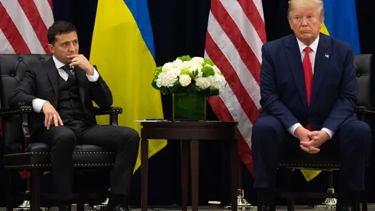 Tensiones entre Donald Trump y Volodymyr Zelensky.