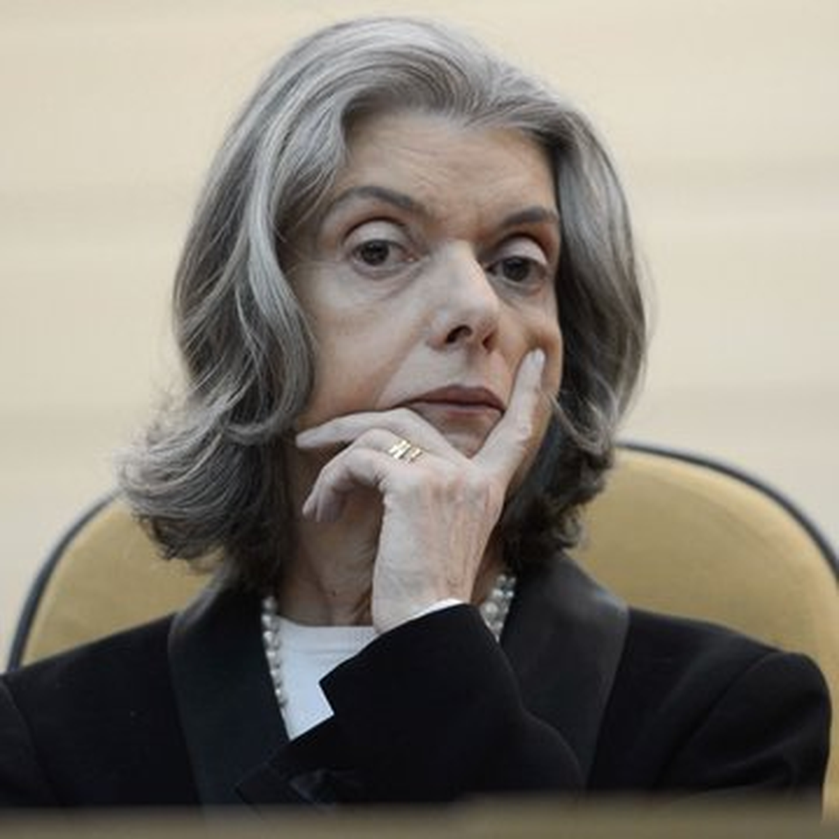 El futuro de Bolsonaro está en manos de la magistrada Cármen Lúcia | GENTILEZA FOLHA El futuro de Bolsonaro está en manos de la magistrada Cármen Lúcia | GENTILEZA FOLHA