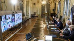 altText(Alberto F. define este 26/12 con gobernadores y Larreta el inicio de la campaña de vacunación (disponen cuotas de dosis a provincias))}