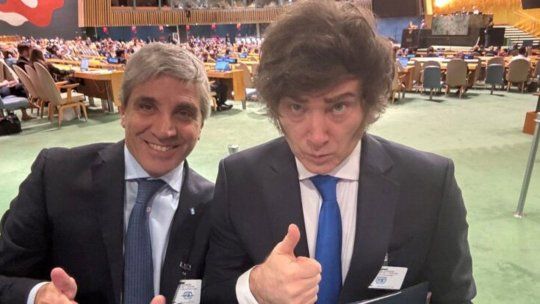 Javier Milei y Luis Caputo ensayan control de agenda para el Gobierno. Javier Milei y Luis Caputo ensayan control de agenda para el Gobierno.