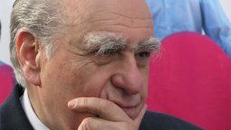 altText(Julio María Sanguinetti perdió pero nadie quiere decirlo)}