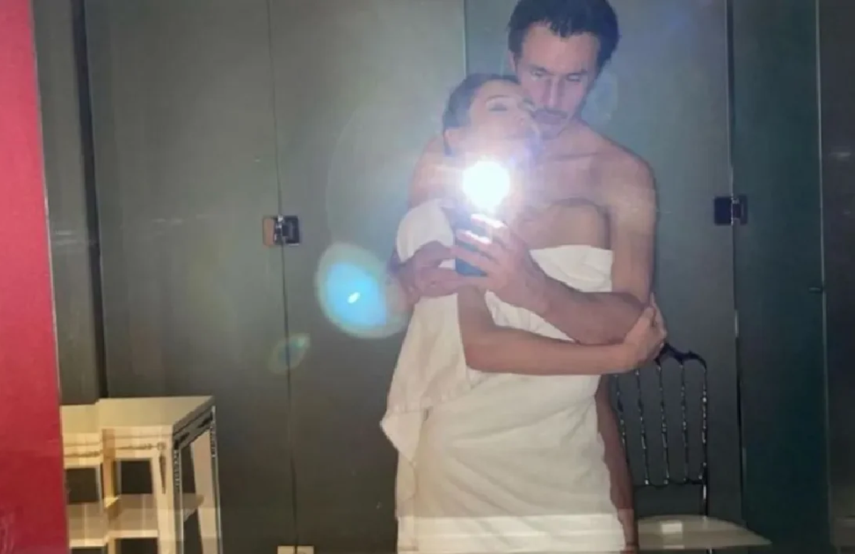 La foto "prohibida" que Pampita subió a las redes con García Moritán desnudo y luego borró. (Foto: Instagram @pampitaoficial) La foto "prohibida" que Pampita subió a las redes con García Moritán desnudo y luego borró. (Foto: Instagram @pampitaoficial)