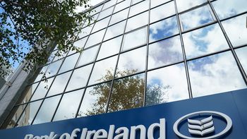 Cientos de clientes beneficiados por problema técnico en el Banco de Irlanda (BOI). Cientos de clientes beneficiados por problema técnico en el Banco de Irlanda (BOI).