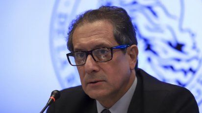 Se incendia el BCRA y Miguel Pesce se atornilla (desnudo)