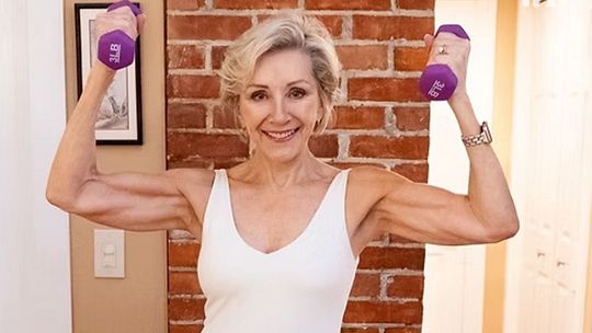 A los 76 años, una exitosa empresaria transformó cuerpo, mentalidad y confianza