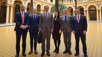 Los ingleses Henley & Partners celebran su negocio de ciudadanías argentinas