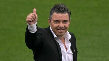 River está muy cerca de cerrar a su primer refuerzo para 2026. River está muy cerca de cerrar a su primer refuerzo para 2026.