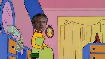 En un momento así, sólo se puede reír: El dólar blue, un nuevo precio récord y las tendencias de Twitter estallan con memes En un momento así, sólo se puede reír: El dólar blue, un nuevo precio récord y las tendencias de Twitter estallan con memes