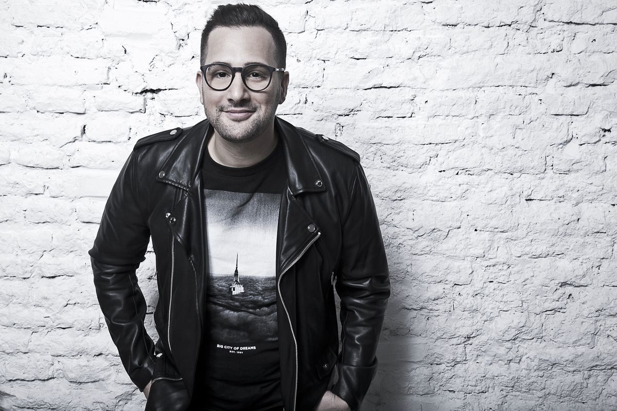 Joan Cwick, conferencista y un divulgador especialista en tecnologías emergentes y sociedad. Joan Cwick, conferencista y un divulgador especialista en tecnologías emergentes y sociedad.