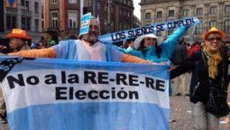 altText(El 'no' a la re-re de Cristina en plena asunción de Máxima)}