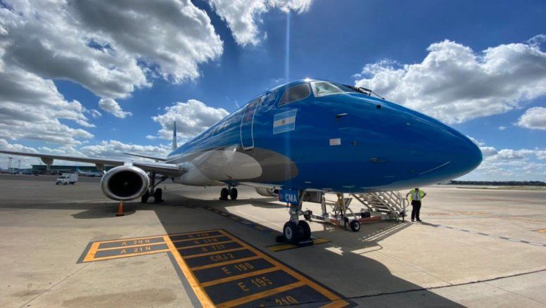 Marcha atrás: Aerolíneas Argentinas vuelve a volar ruta suspendida