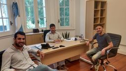 UCR con jóvenes reclamando participar: Francisco Lombardo, Esteban Biaginiy Pablo Domenichini.